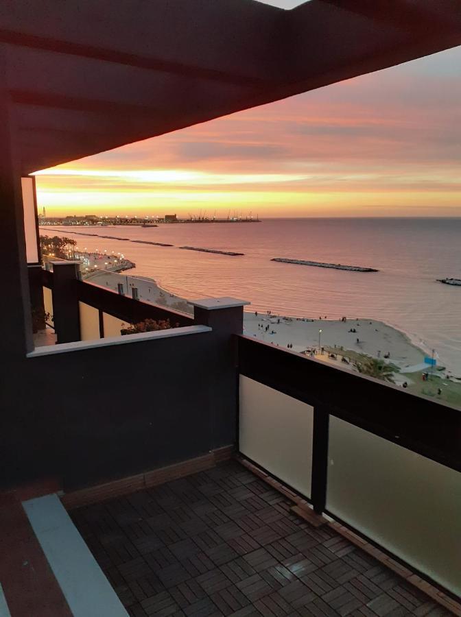 Attico Suite Spiaggia Bari Buitenkant foto