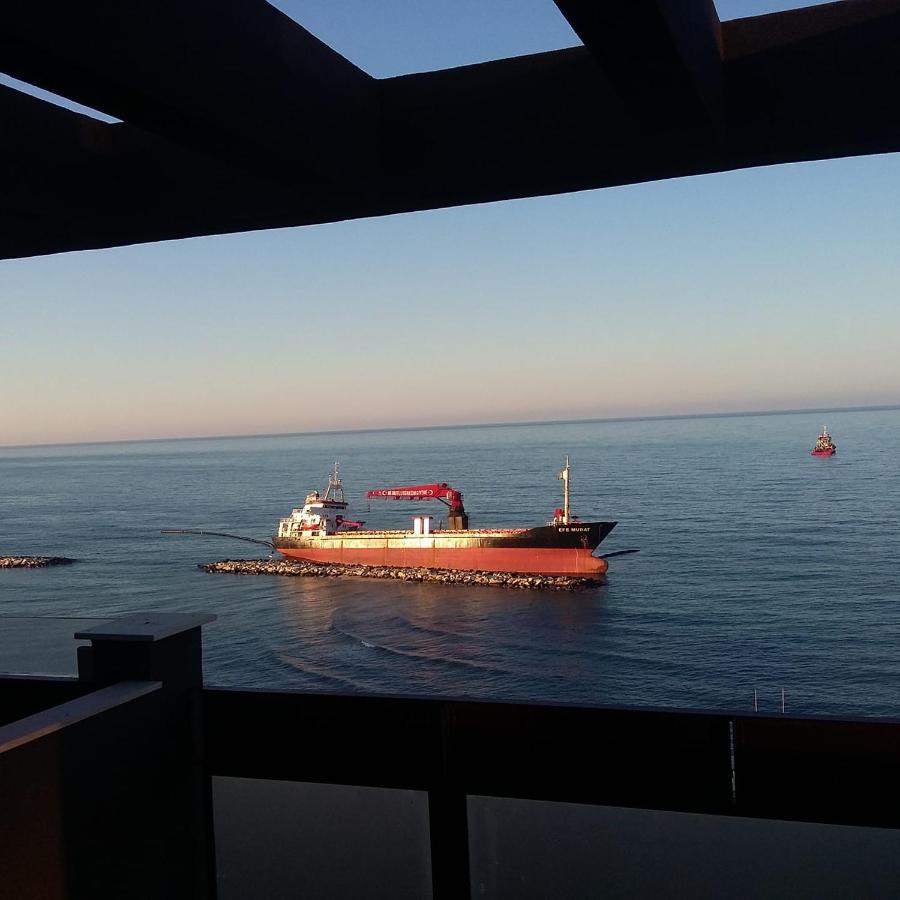 Attico Suite Spiaggia Bari Buitenkant foto